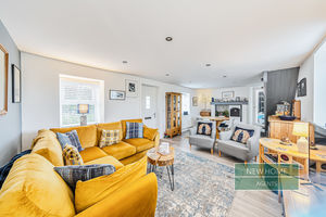 Photo 16- click for photo gallery